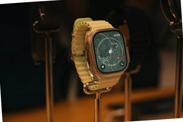 Photo wearable health technology
